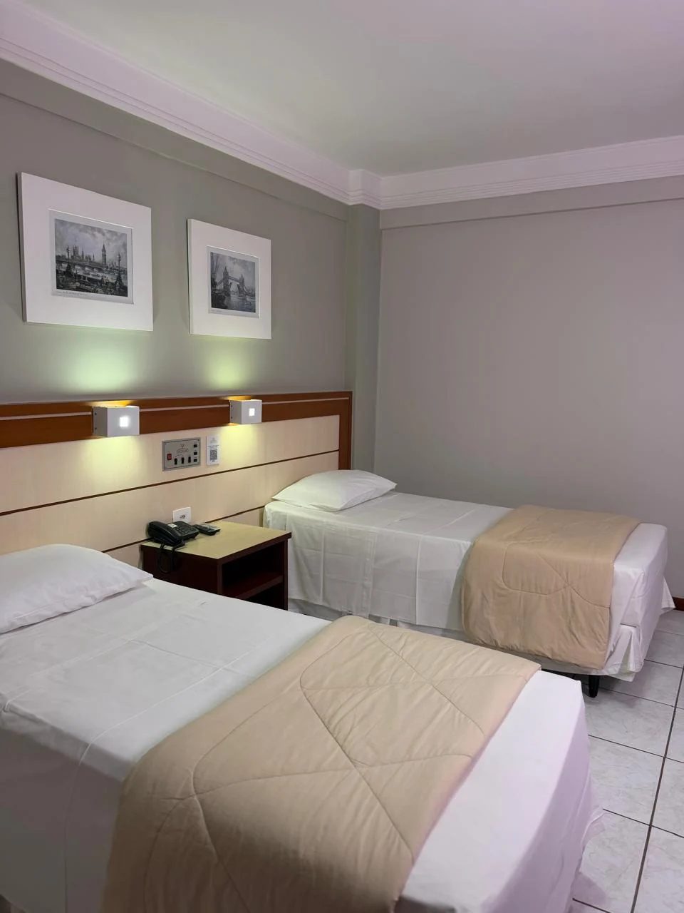 Apartamento Luxo com duas camas individuais